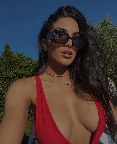 Ecram onlyfans model