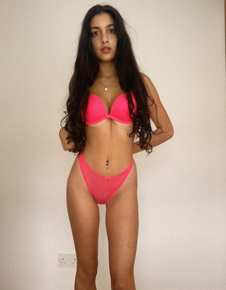 Ariakhan00 porn onlyfans