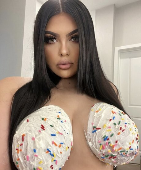 Kate Strada sextape onlyfans