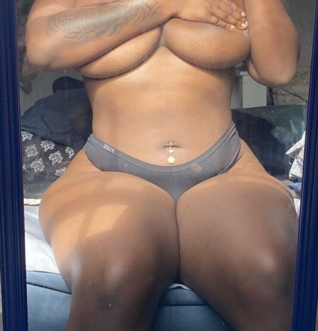 liwitdabody onlyfans nude leaks
