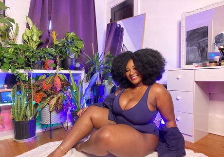 Xmiramira leaked onlyfans pictures