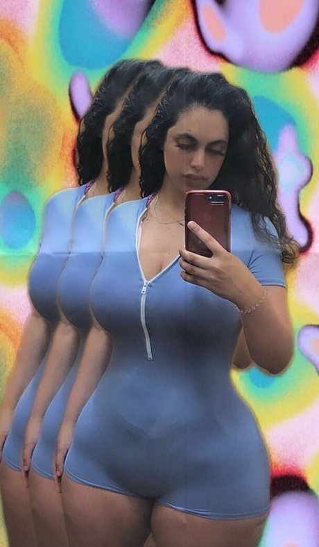 Razan Shihadeh onlyfans leak porn