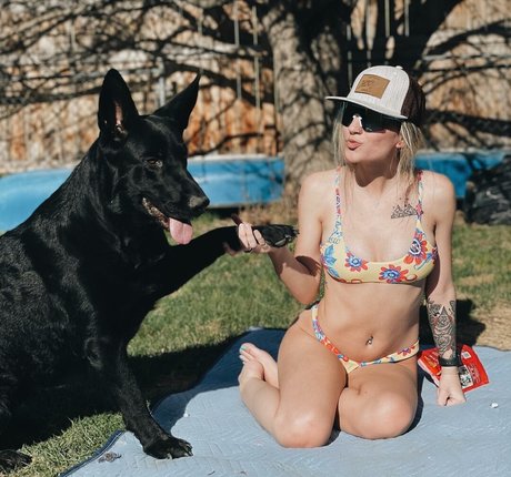 hailee justice nude on onlyfans