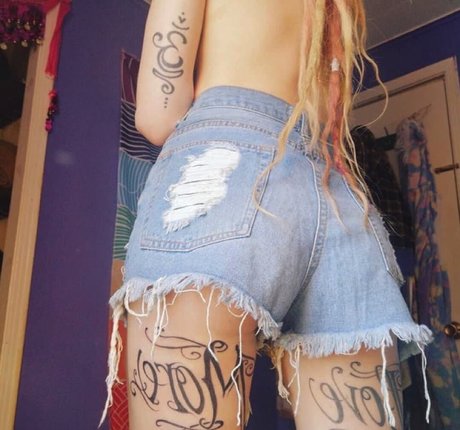 Bambiicandy onlyfans leams