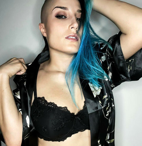 Ira Green onlyfans content