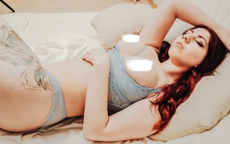 Hylian Tami onlyfans lean