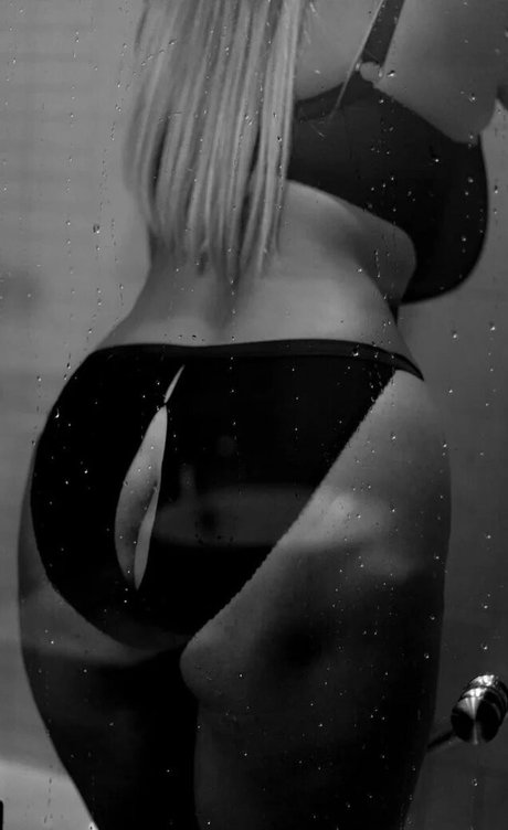 LadyGorbunova onlyfans for free