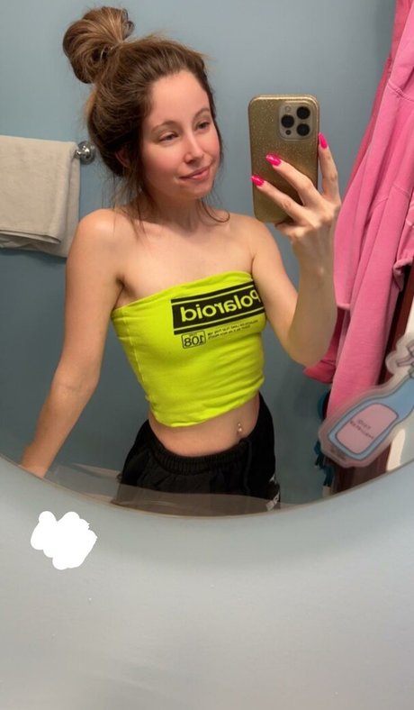 allieeinwonderland onlyfans pics