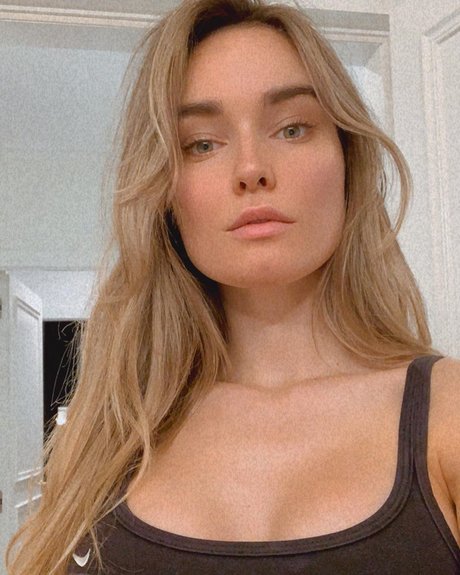 Elena Berri nude onlyfans porn