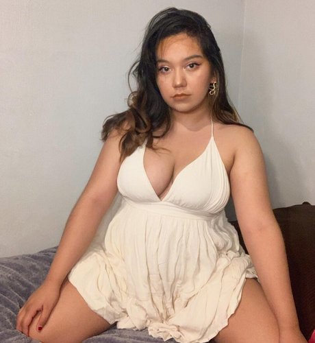 Moxxilove20 onlyfans content type