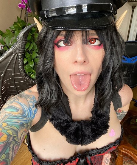 vickipsythemoore Profile pic