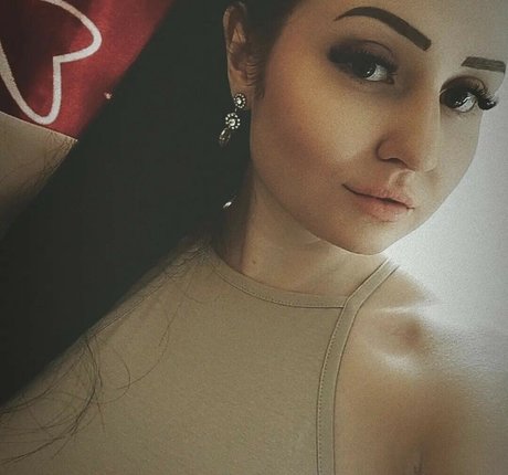 emmanasstrom onlyfans porn