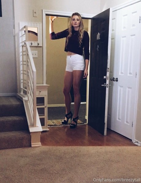 breezytall onlyfans pic