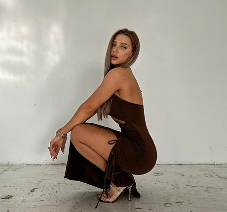 Anya Hryshchenko Profile pic