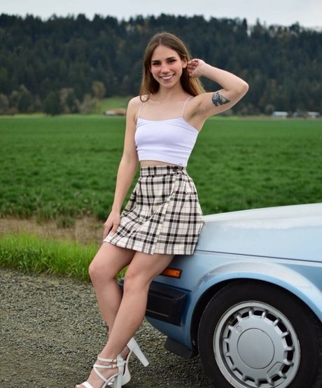 Petitebbpeach onlyfans sextape