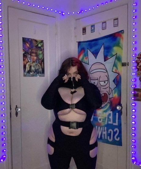 Gigamilk22 only fans pics