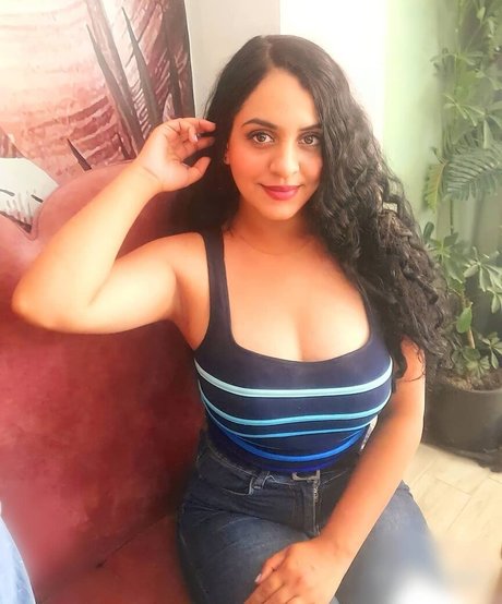 Olfa Fouzai onlyfans leak sex