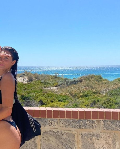 Jadeastokes only fans pictures