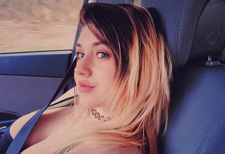 eileenexy nude onlyfans