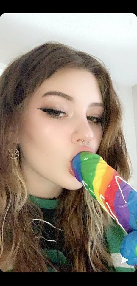 BvnnyBeth onlyfans topless