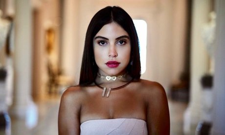 Cinthya Carmona nude onlyfans leaks