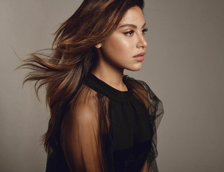 Cinthya Carmona only fans pics