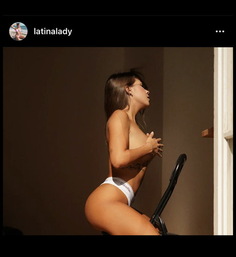 Swiss Latin Hottie onlyfans leaks nude