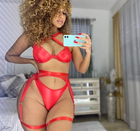 Aisha Thalia onlyfans xxx