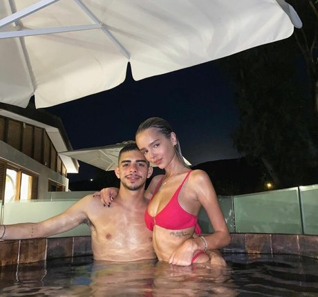 Mishel Zabelman onlyfans nude content