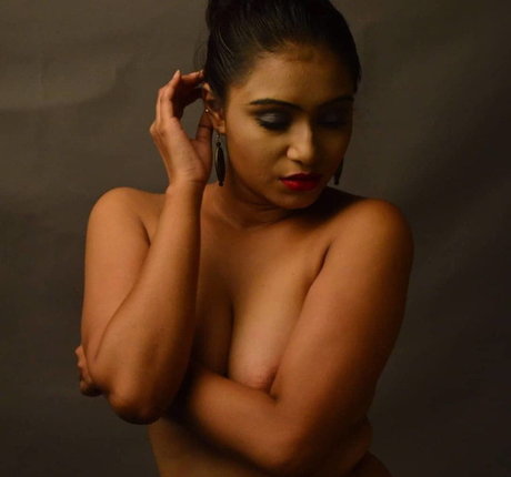 Yajnaseni onlyfans strip