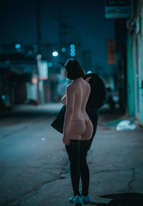 Djawa Jenny leaked onlyfans