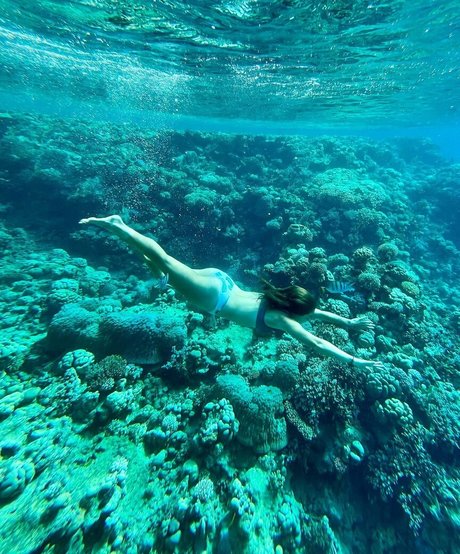 Jodie Anna Burrage onlyfans posts