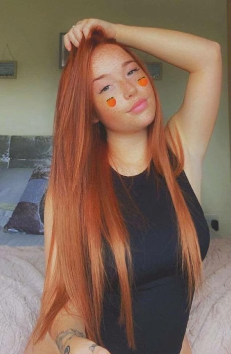 Karina Williamson nude onlyfans leak