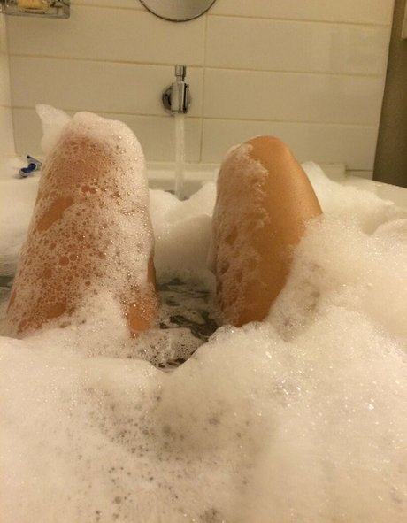 Britne Oldford onlyfans leak