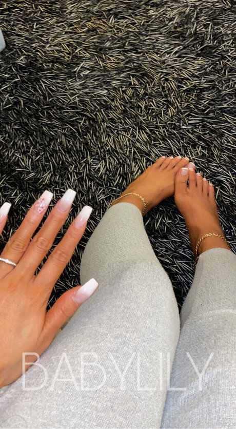 Baby Lily onlyfans leaks naked