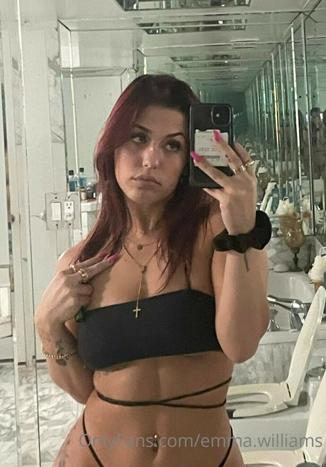 Emma Williams naked onlyfans leaked