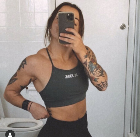 Teeteee16 onlyfans naked leaked