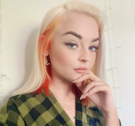 Emily Rose Perrin leaked nude onlyfans