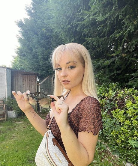 Emily Rose Perrin onlyfans sex