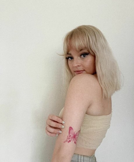 Emily Rose Perrin only fans porn