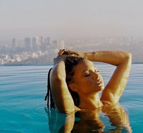 Rhyon Nicole Brown onlyfans leaked xxx