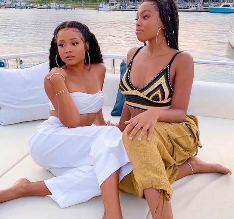 Rhyon Nicole Brown onlyfans lesk