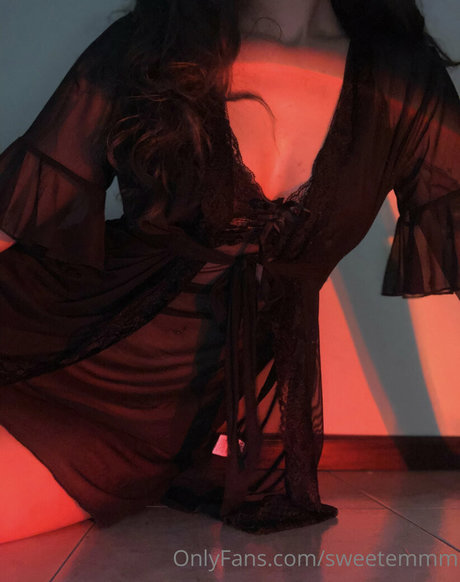 Sweetemmm onlyfans images