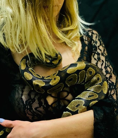 pink princess on sky onlyfans sextape leak