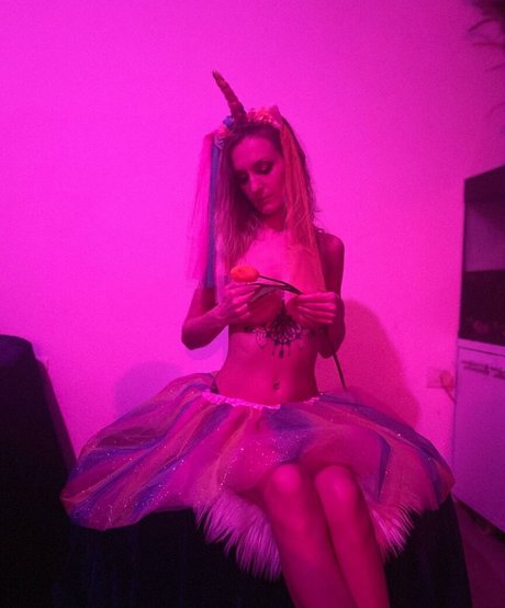 pink princess on sky onlyfans model images