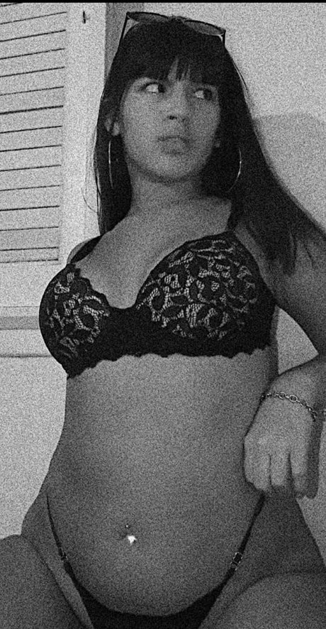 paradisi02 onlyfans leaked