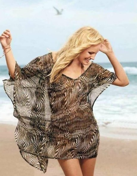 Malin Akerman free onlyfans