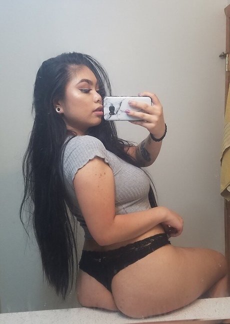 xstarmiya onlyfans leakes