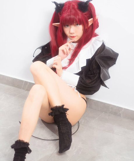 TibyTinneh onlyfans content type