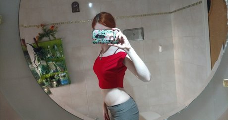 Cherryl Kitsune onlyfans strip